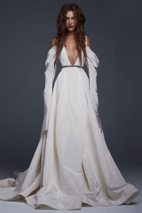 Here Are All 19 Wedding Dresses In Vera Wang's New Bridal Collection ...