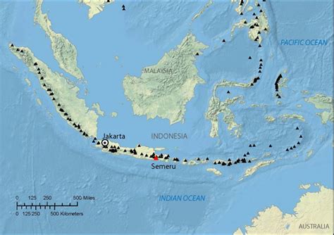 Global Volcanism Program | Report on Semeru (Indonesia) — April 2012