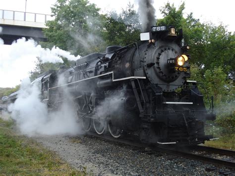 Retro Muscle: A Closer Look at the Nickel Plate #765 Steam Locomotive ...