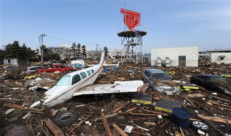 Kesennuma Tsunami Japan Tsunami: 60 Powerful Photos Of The Earthquake ...