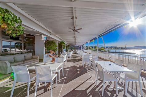 12 Airlie Beach Restaurants You Need To Know About - The Whitsundays