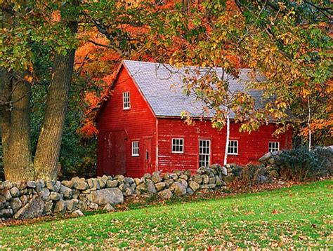 Fall Barn Wallpaper