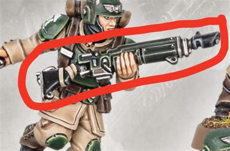 What pattern is this lasgun? : r/Warhammer40k