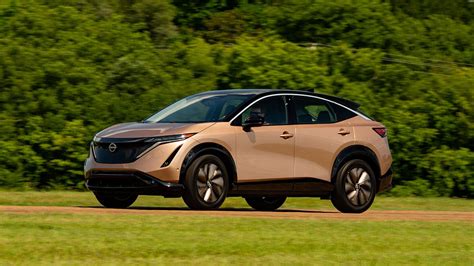 2023 Nissan Ariya First Drive Review: Fashionably Late - CNET