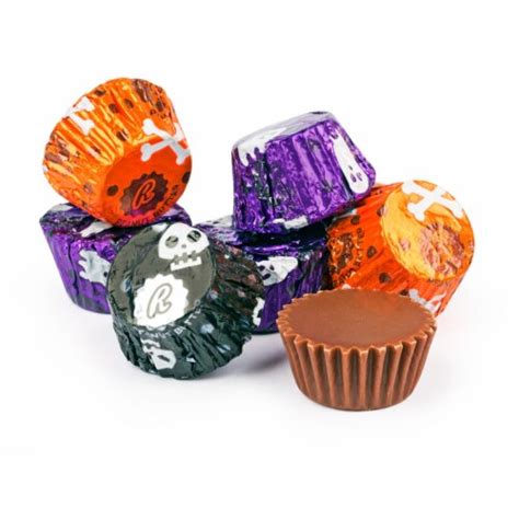 200 Pcs Halloween Party Candy Reese's Peanut Butter Cups Chocolate (3.8 ...