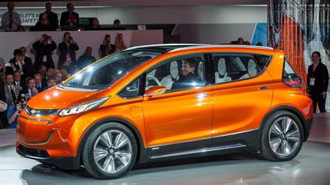 Chevrolet Bolt Electric Car Concept Video