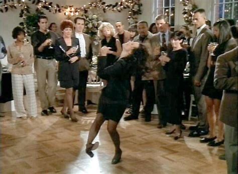 Elaine dancing on Seinfield. Makes me think of Zumba!! Lol | Elaine ...