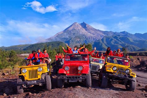 Lava Tour dengan Jeep Merapi Diskon 50% Harga Tiket Masuk