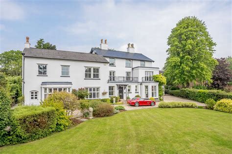 Take a look inside this stunning Quarndon mansion priced at £2.25 ...