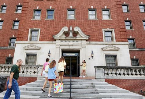 Baylor freshmen arrive with 4 of 10 dorm renovations complete | Higher ...