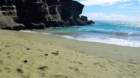 The rare beaches with green sand - and there are only four in the world ...