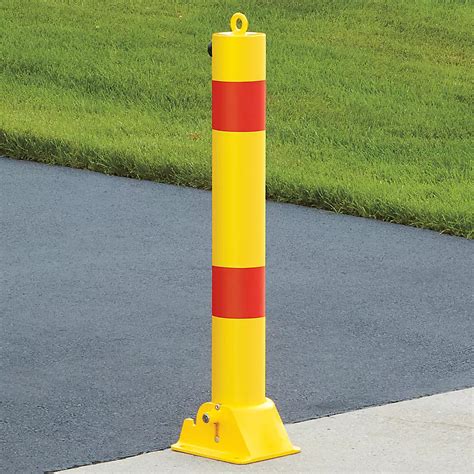 Collapsible Locking Bollards | chefrito.com