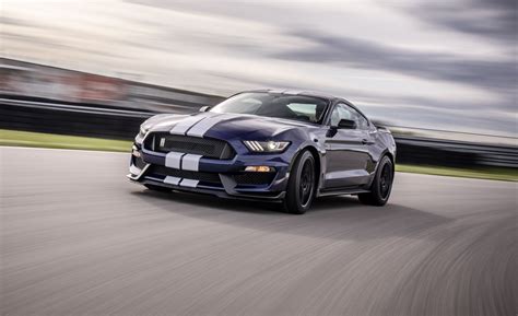 Ford Mustang Shelby GT350 / GT350R Reviews | Ford Mustang Shelby GT350 ...