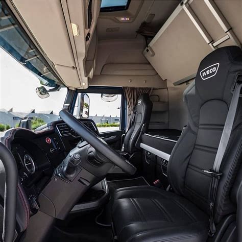 Here is how to the interior of the new IVECO S-WAY looks ...