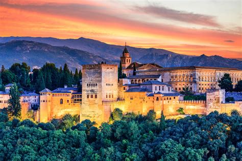 The Best Things to Do in Granada, Spain: A Three-Day Guide! - It's Not ...