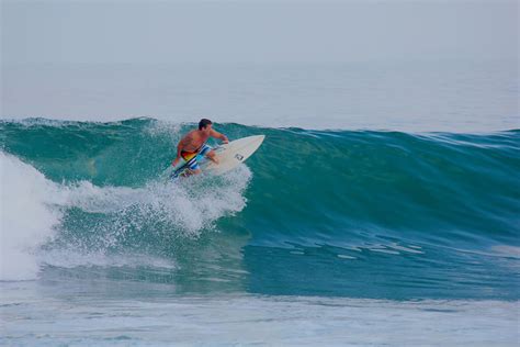 Cabo Ledo Surf Photo by Gordon Fry | 5:22 am 31 Oct 2015