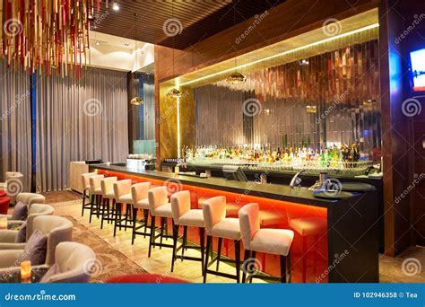 DoubleTree by Hilton editorial stock photo. Image of hotel - 102946358