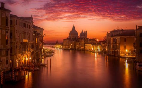 Grand Canal in Venice Italy ~ When does my flight leave?! | Motivazionale