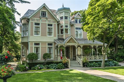 Victorian House Exterior Painting Tips - Paint Denver Painting Company