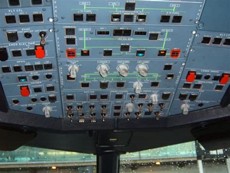 Cool Jet Airlines: Airbus a319 Cockpit