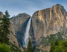 Yosemite Valley Lodge | Yosemite Park Lodging