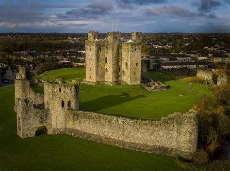 Trim Castle – Let Us Be Your Guide – Let's Travel Ireland