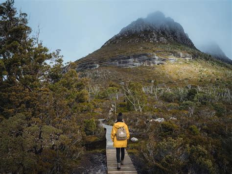 The most incredible walks in Cradle Mountain - Australian Traveller