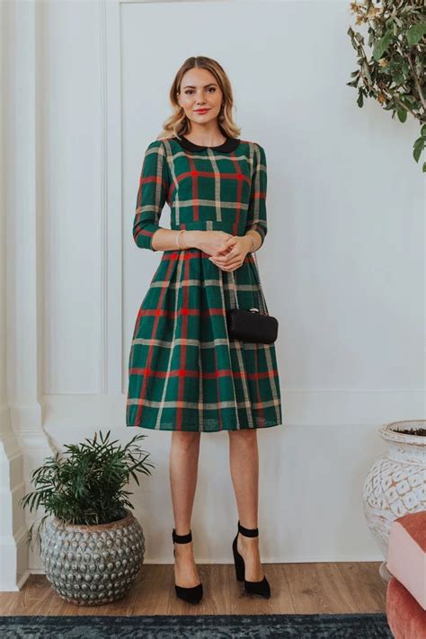 Noel Plaid Dress | Christmas dress women, Christmas outfits women ...