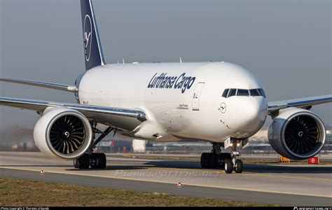 D-ALFF Lufthansa Cargo Boeing 777-F Photo by Thorsten Urbanek | ID ...