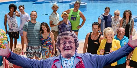 Series 10 of Benidorm set to return with TV legends - The Leader