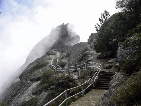 Trail up Moro Rock in Sequoia National Park, California image - Free ...