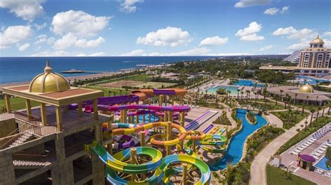 Delphin Be Grand Resort in Lara Beach | TUI.co.uk