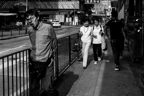 Black and white street photography tips: The definitive guide ...