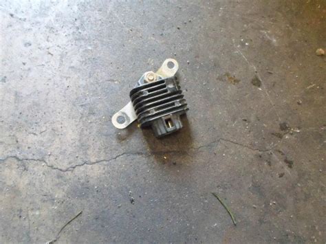 Buy 1990 SUZUKI DR250 REGULATOR RECTIFIER in Leominster, Massachusetts ...