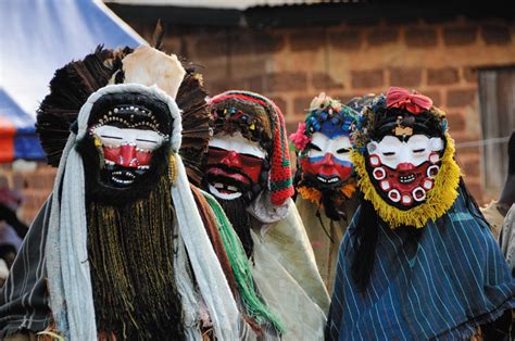 Traditions et cultures funéraires de la Côte d'Ivoire