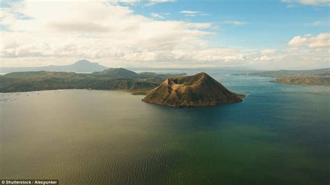 The world's most jaw-dropping volcanic landscapes revealed | Taal ...