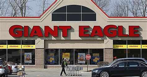 Giant Eagle Holiday Hours - How to Find Your Local Store?