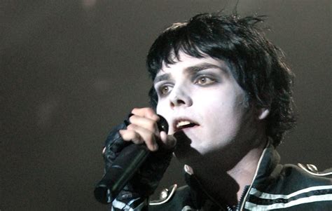 My Chemical Romance's Gerard Way reveals 'Welcome To The Black Parade ...