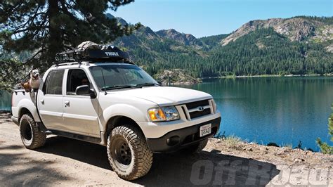 Ford Explorer Sport Trac 2004