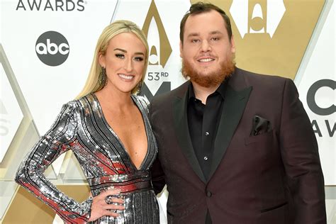 Country singer Luke Combs weds fiancée Nicole Hocking in Florida