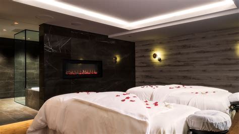 Fairmont Spa at Fairmont Banff Springs - Banff and Lake Louise Spas ...