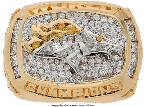 1997 Denver Broncos Super Bowl XXXII Championship Ring Presented to ...