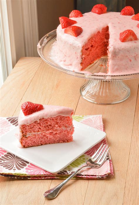 Best Ever Strawberry Cake