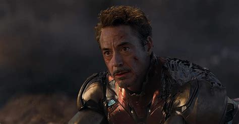 Avengers: Endgame Deleted Scene Features The Heroes Honoring Tony Stark ...