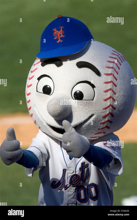 New york mets mascot mr met hi-res stock photography and images - Alamy