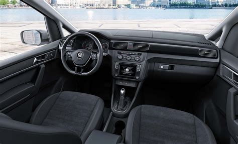 2015 Volkswagen Caddy interior