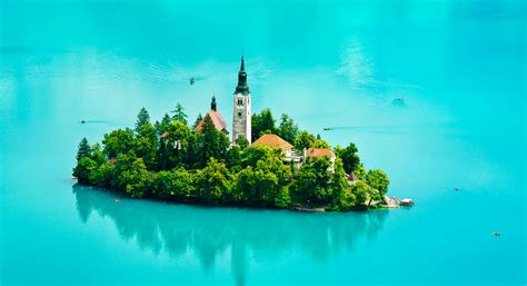 5 incredible facts about Lake Bled in Slovenia | Mobicastle