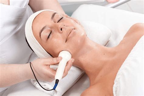 Best Radio Frequency Skin Tightening Machines for Home Use in 2023