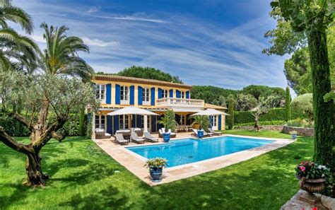 Cote d'Azur Luxury Beachfront Villas & Vacation Rentals | Isle Blue