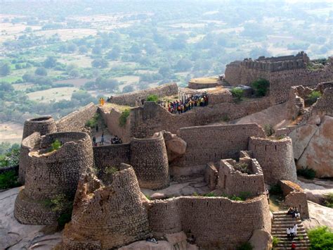 Madakasira Fort, Anantapur, Andhra Pradesh ~ Popular Temples of India